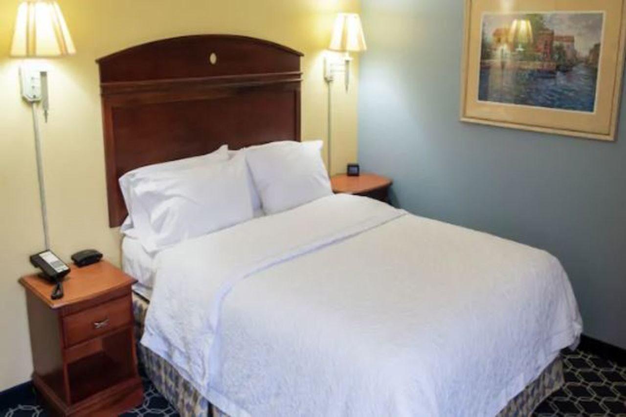 Hampton Inn Lebanon Exterior foto